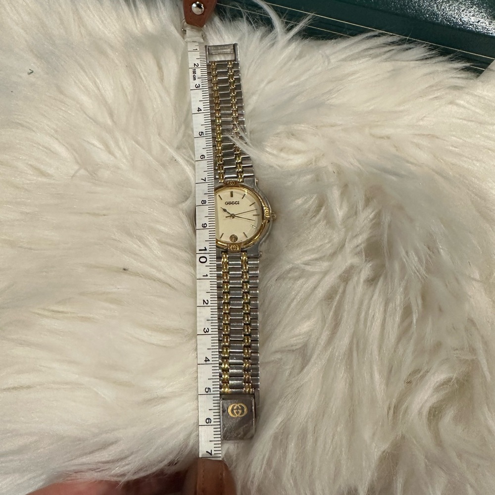 Gucci watch - Picture 4 of 6